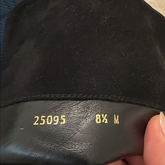 Stuart Weitzman 5050 boot - Picture 9 of 10